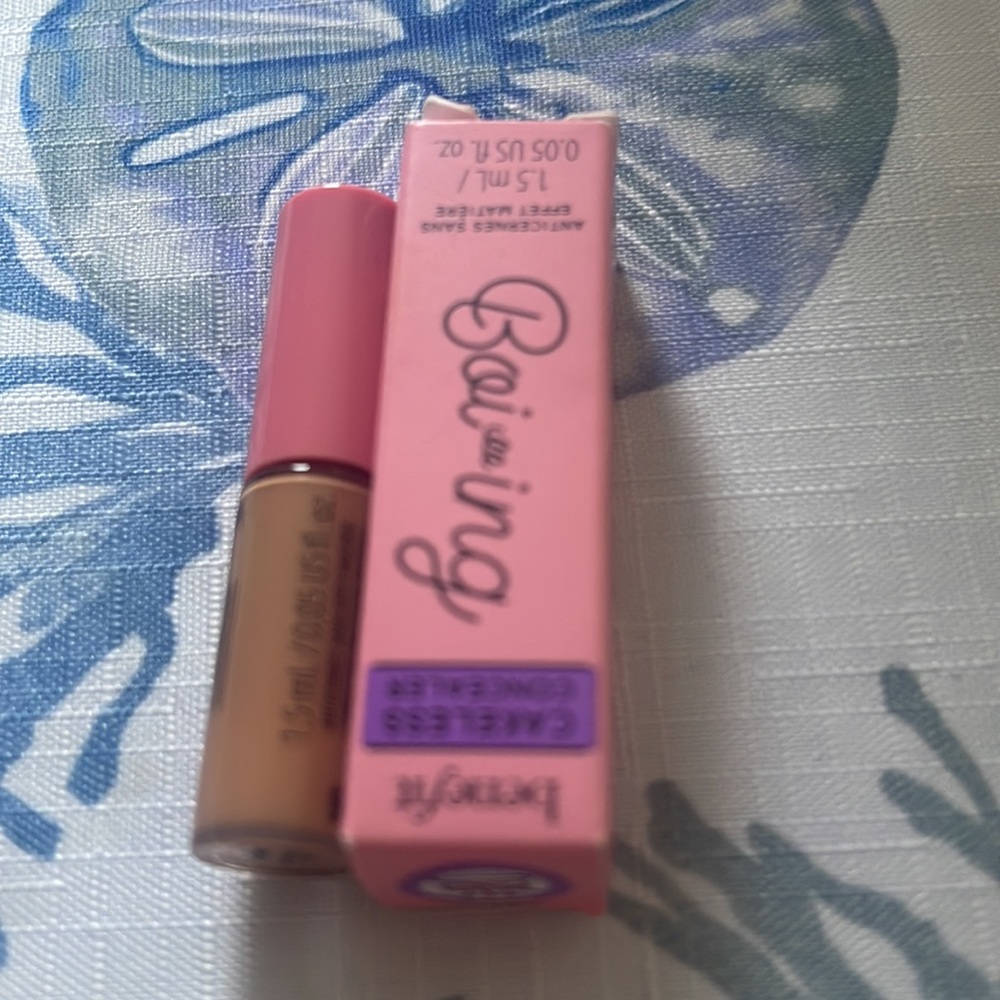 Makeup sample set - Picture 4 of 5